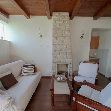 Karpinjan Tatil Evi Novigrad Istria