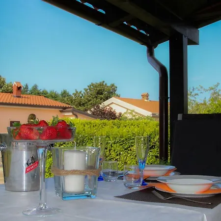 Karpinjan * Novigrad Istria