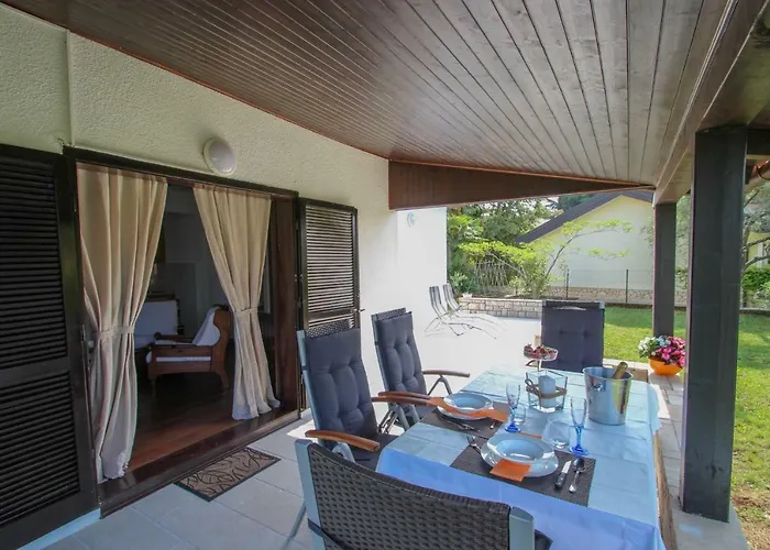 Karpinjan Novigrad Istria