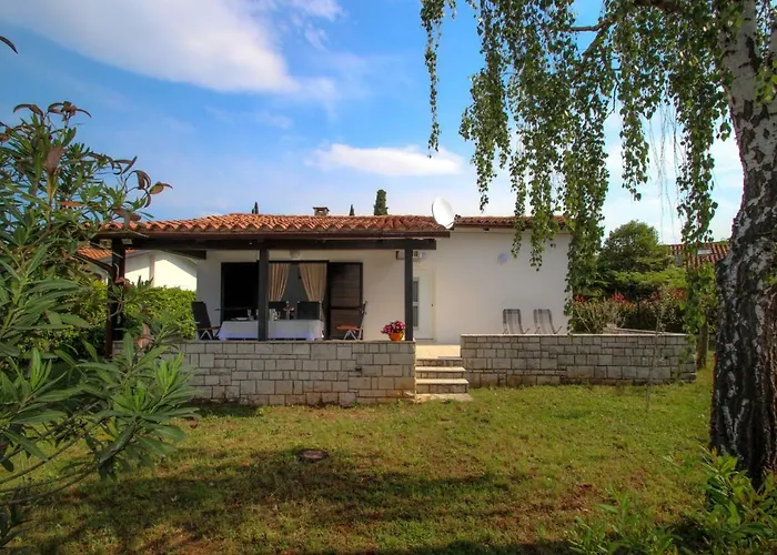 Karpinjan * Novigrad Istria